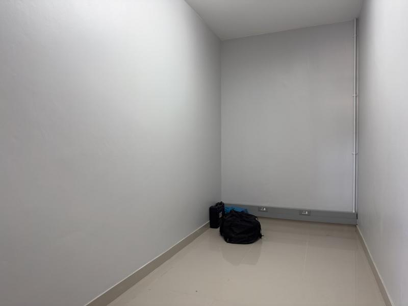 To Let commercial Property for Rent in Claremont Western Cape